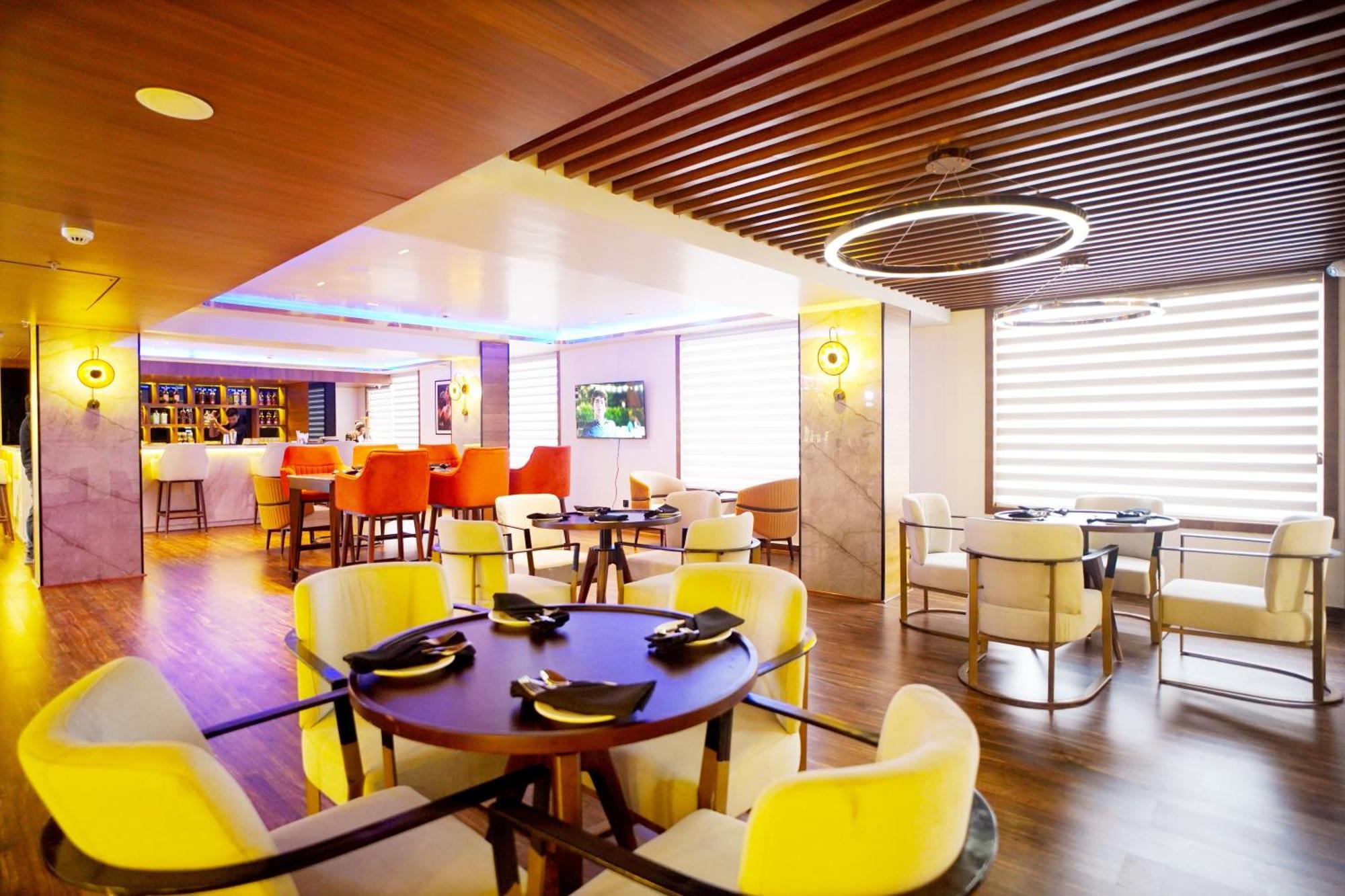 Ishaan Sarovar Portico Deoghar Extérieur photo
