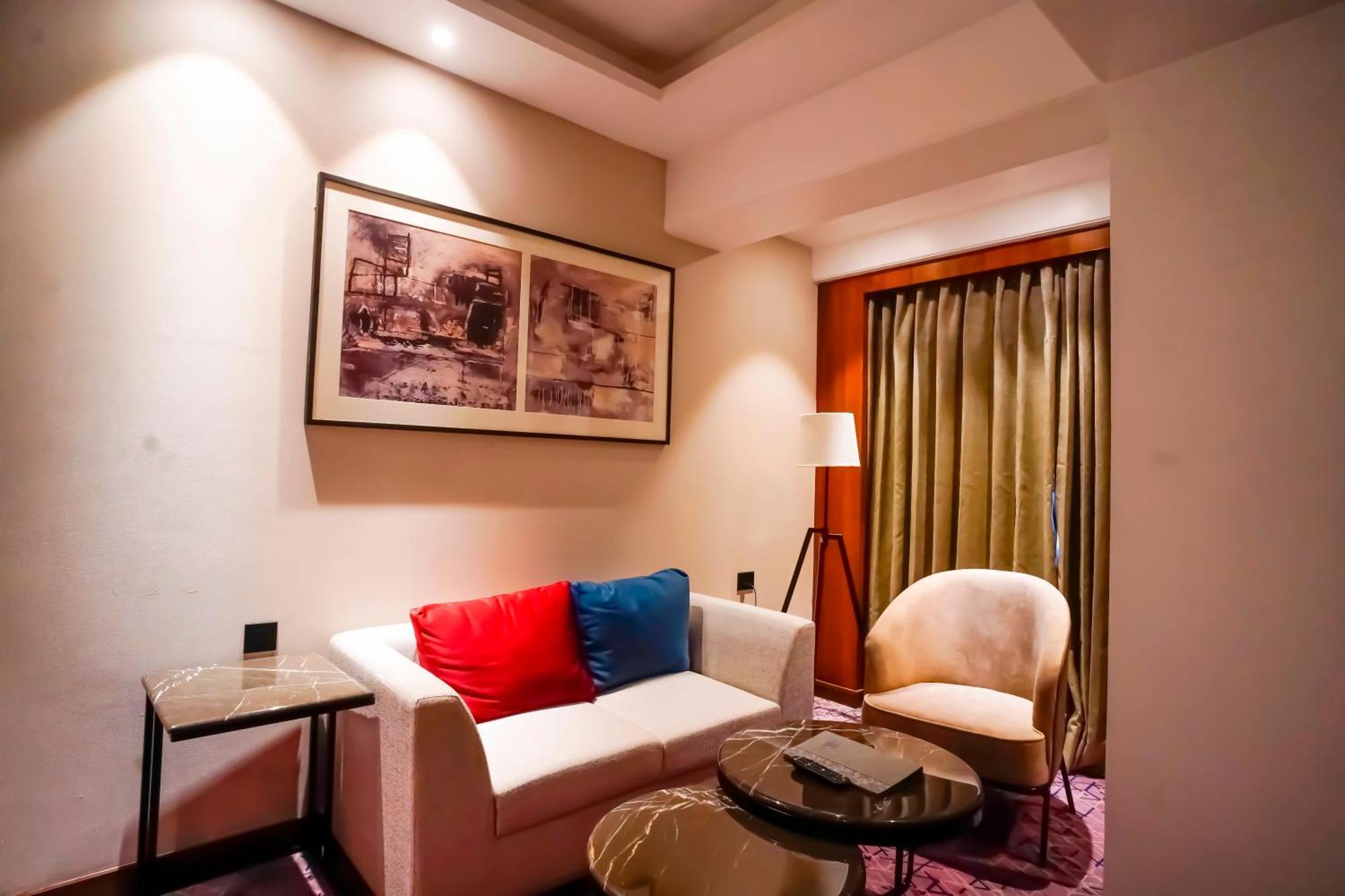 Ishaan Sarovar Portico Deoghar Extérieur photo