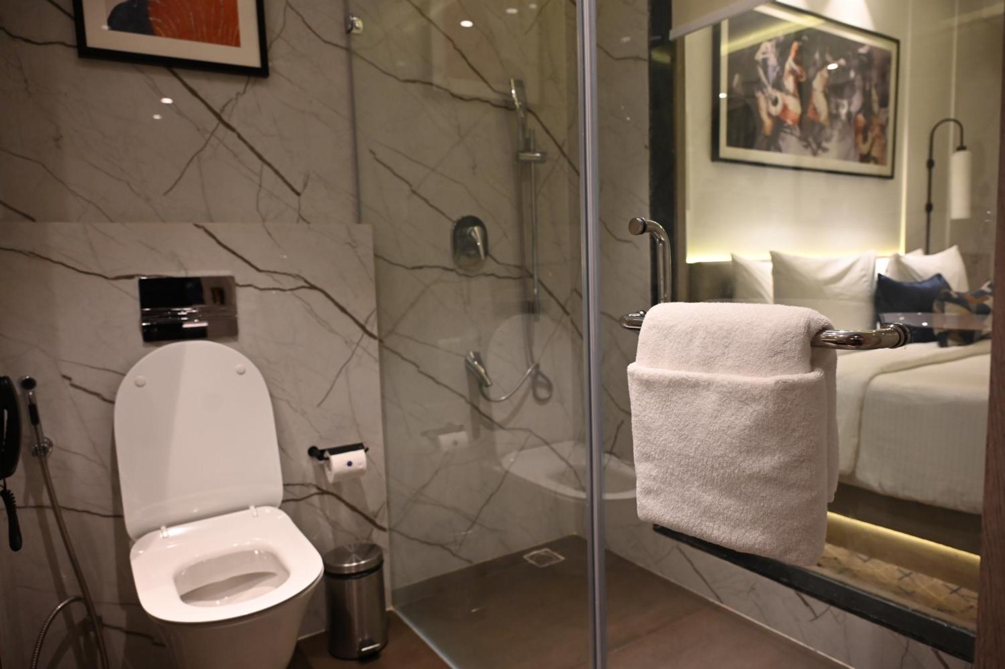 Ishaan Sarovar Portico Deoghar Extérieur photo